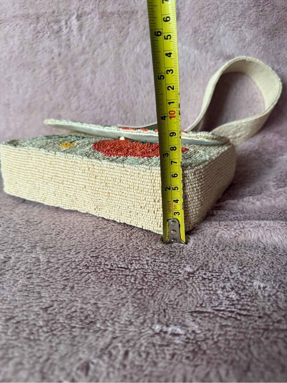 🎃 Viral Sol and Mer Beaded Cream Shoulder Bag with Orange Pumpkin Motif - Picture 6 of 13
